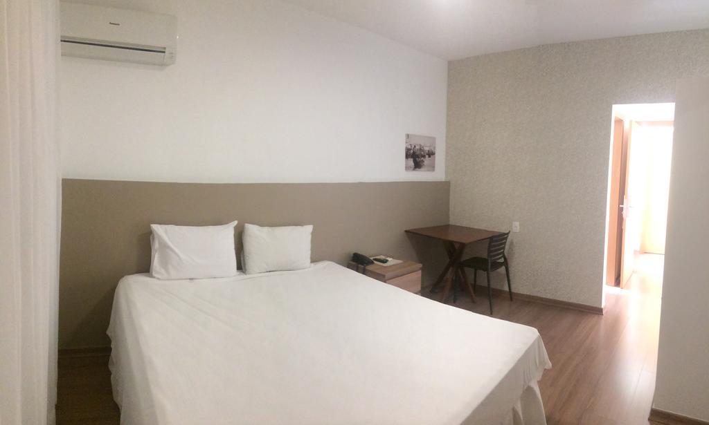 Lord Hotel Aeroporto Confins เวสปาเซียโน ภายนอก รูปภาพ