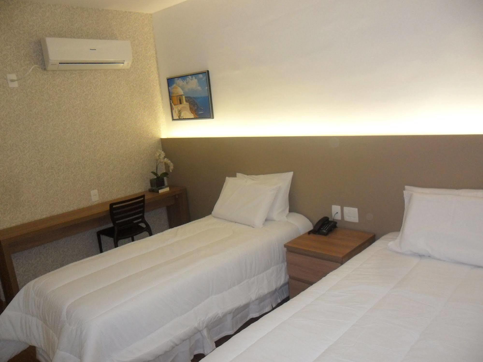 Lord Hotel Aeroporto Confins เวสปาเซียโน ภายนอก รูปภาพ